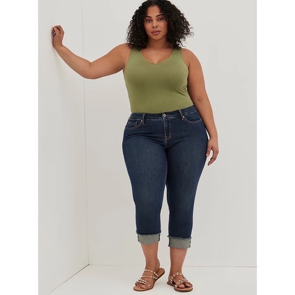 torrid Denim - Torrid Boyfriend Crop Jean - Vintage Stretch Dark Wash Plus Size 24